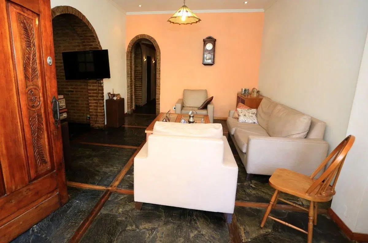 VTA HERMOSA CASA LOTE PROPIO 5 AMB. GARAJE 2