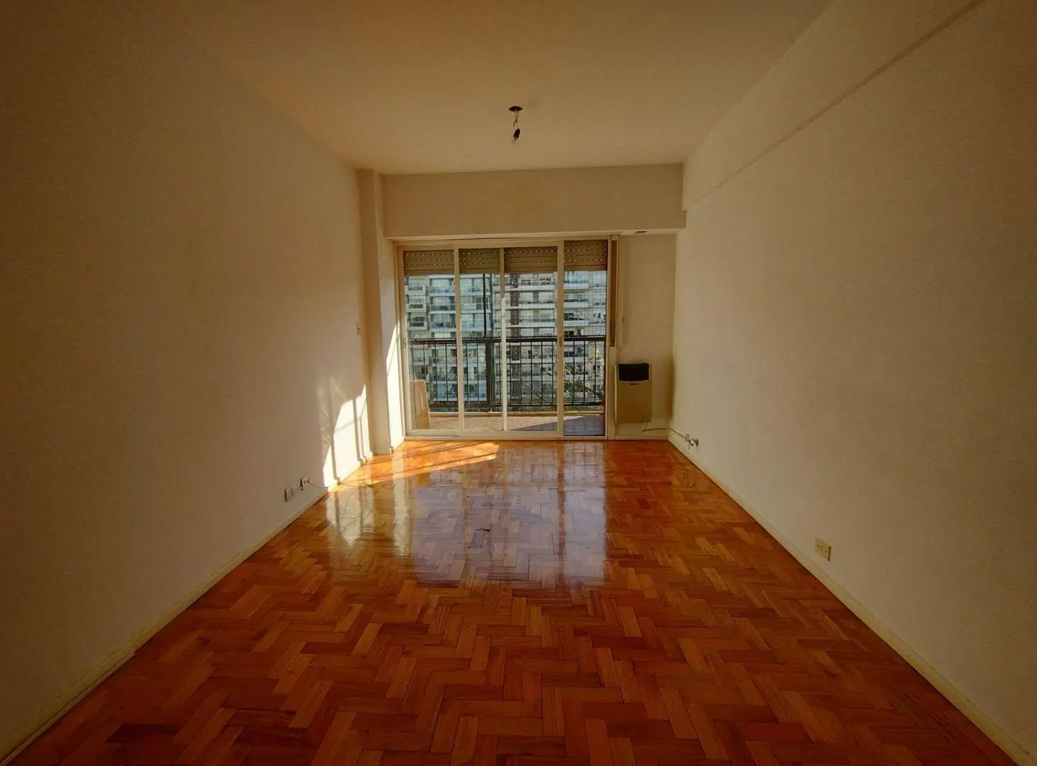 ALQUILER URQUIZA 2 AMBIENTES BALCON SUBTE 8