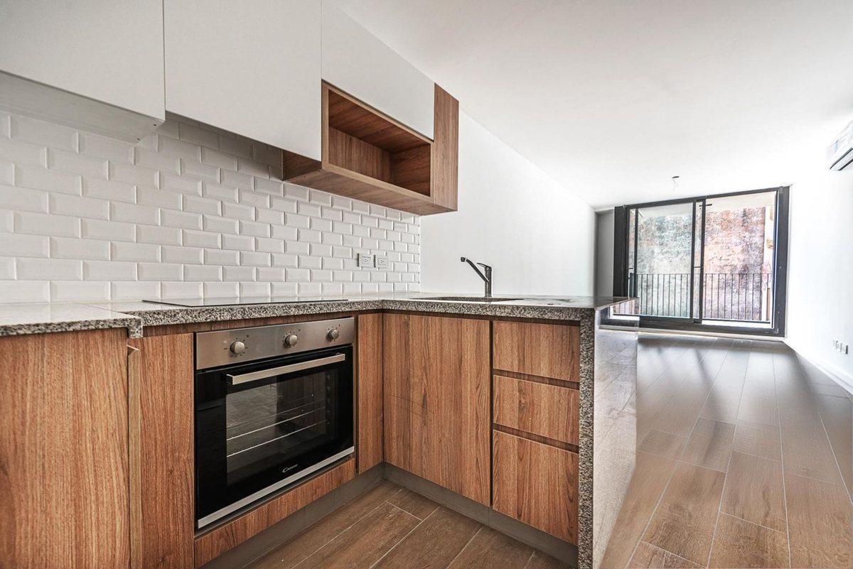 Foto de VENTA DEPTO MONOAMBIENTE 35M2 SAN CRISTOBAL BALCON, imagen 1