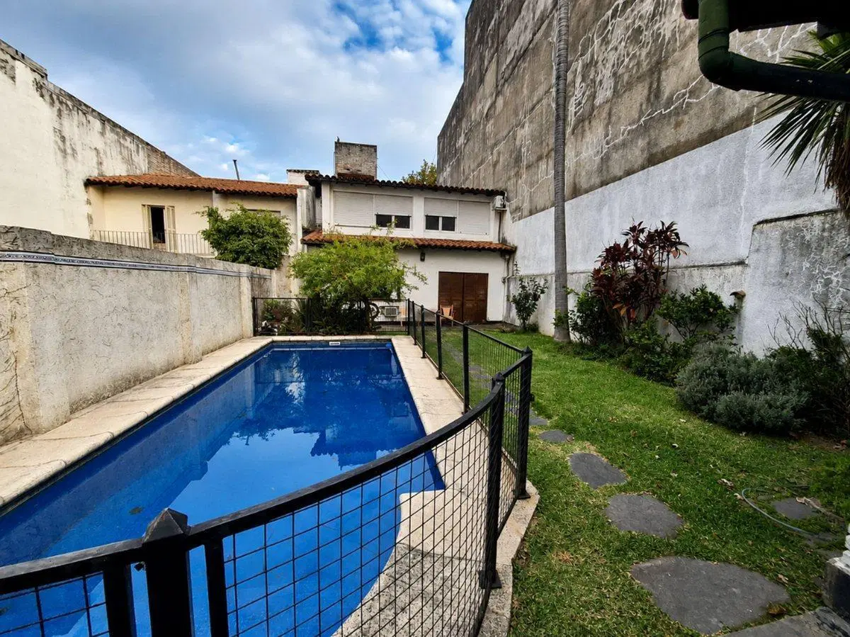 VENTA CASA 6 AMB PILETA QUINCHO FLORIDA OESTE 4