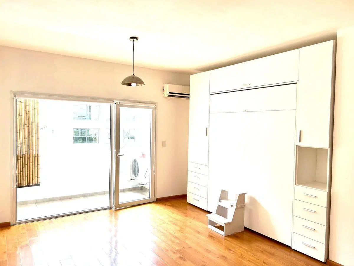 ALQUILER MONOAMBIENE C/ BALCON BALVANERA 4