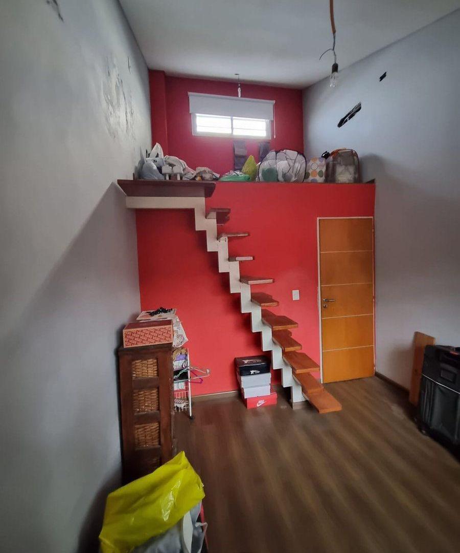Foto de VENTA CASA 5 AMBIENTES EN SAN ANDRES -APTO CREDIT0, imagen 2