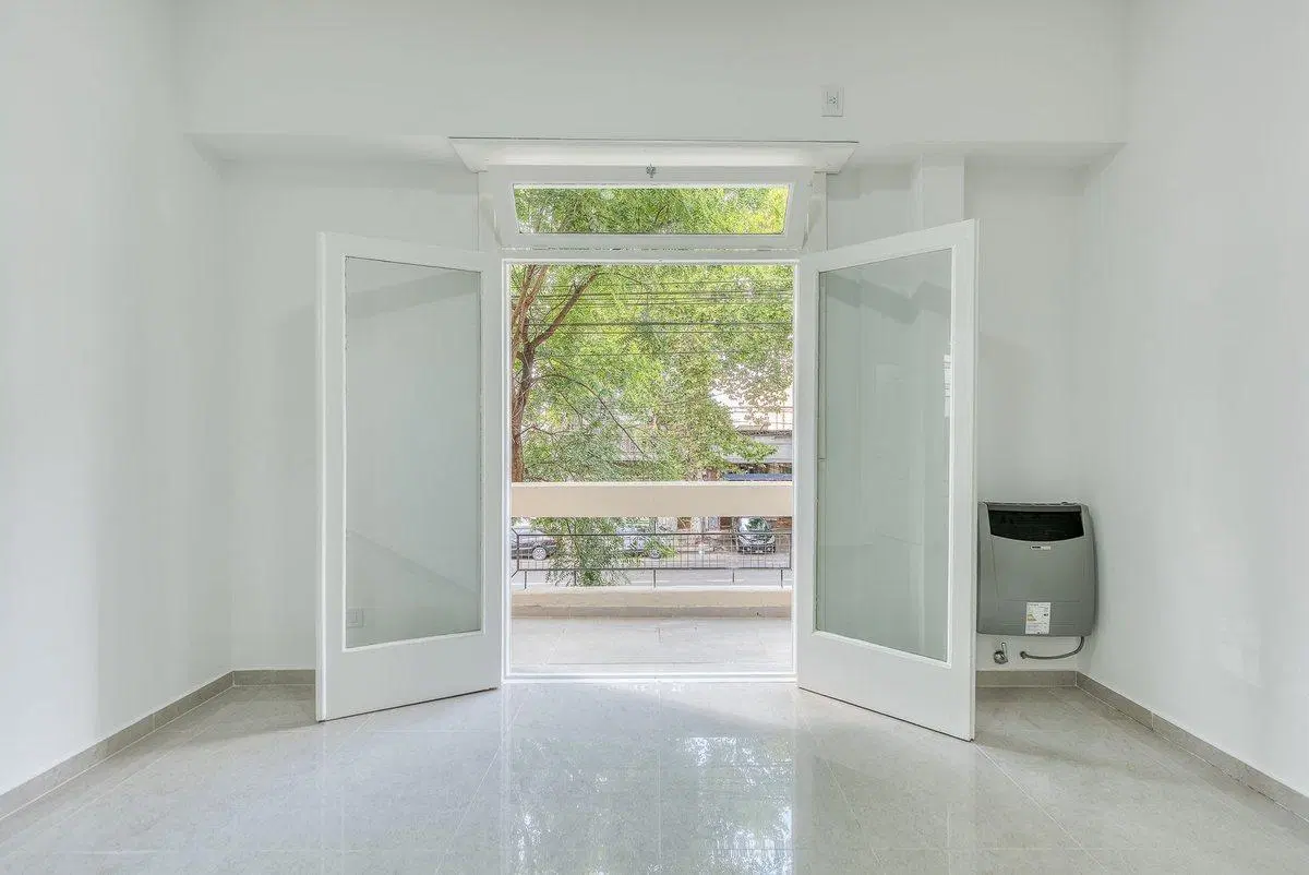 Casa edificio en block 20 u venta Pque Chacabuco 4