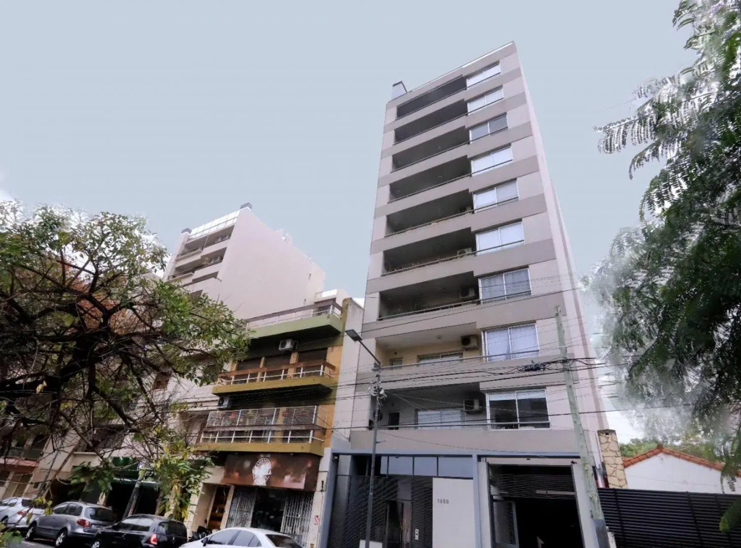 Venta Departamento duplex dos ambientes cochera am 8