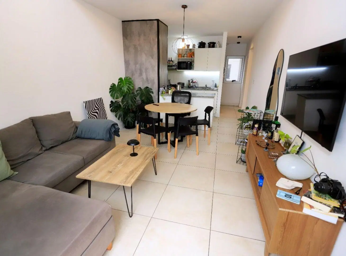 Venta Departamento duplex dos ambientes cochera am 3