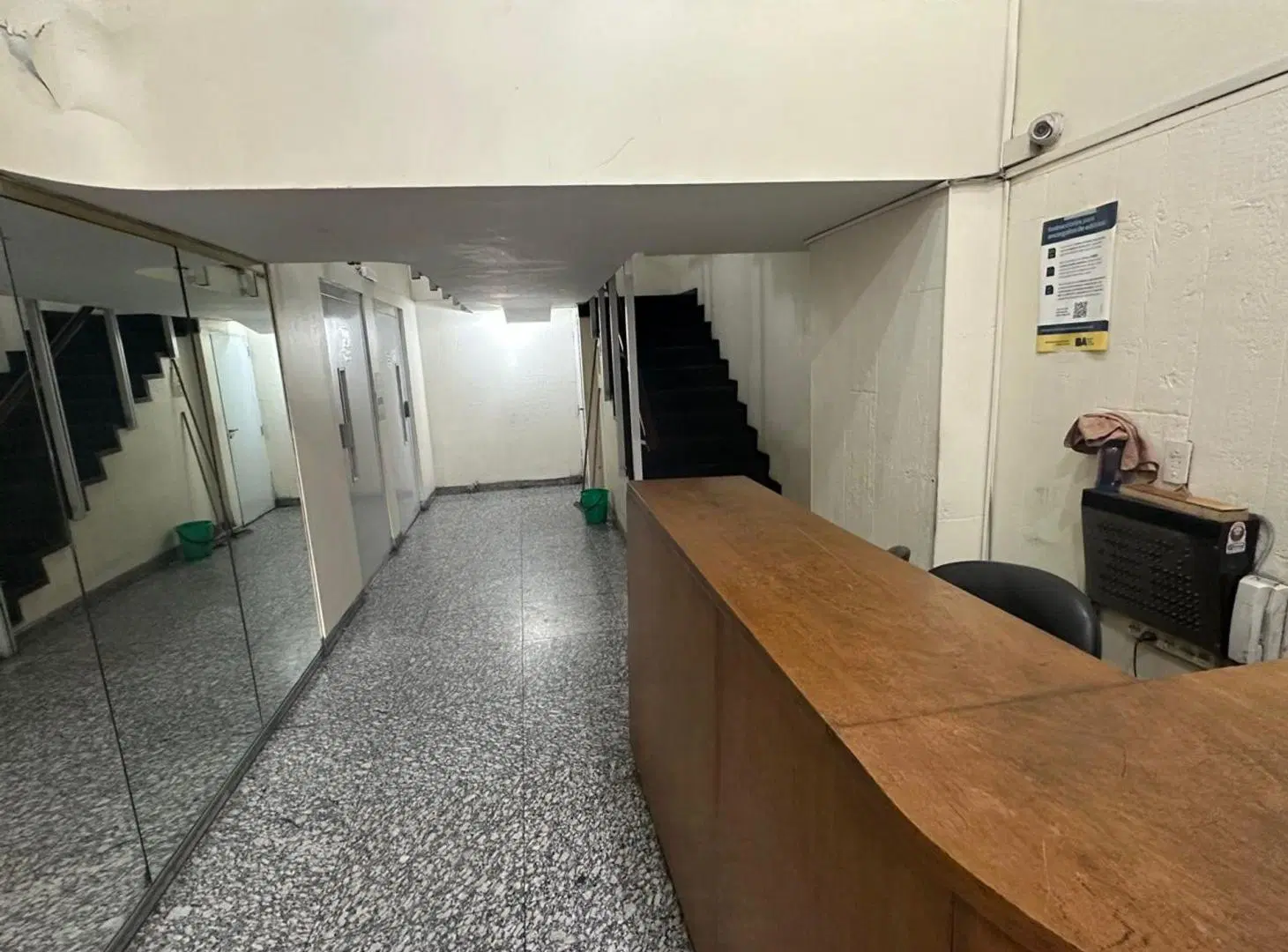 ALQUILER, DEPTO EN AV. CORDOBA 8