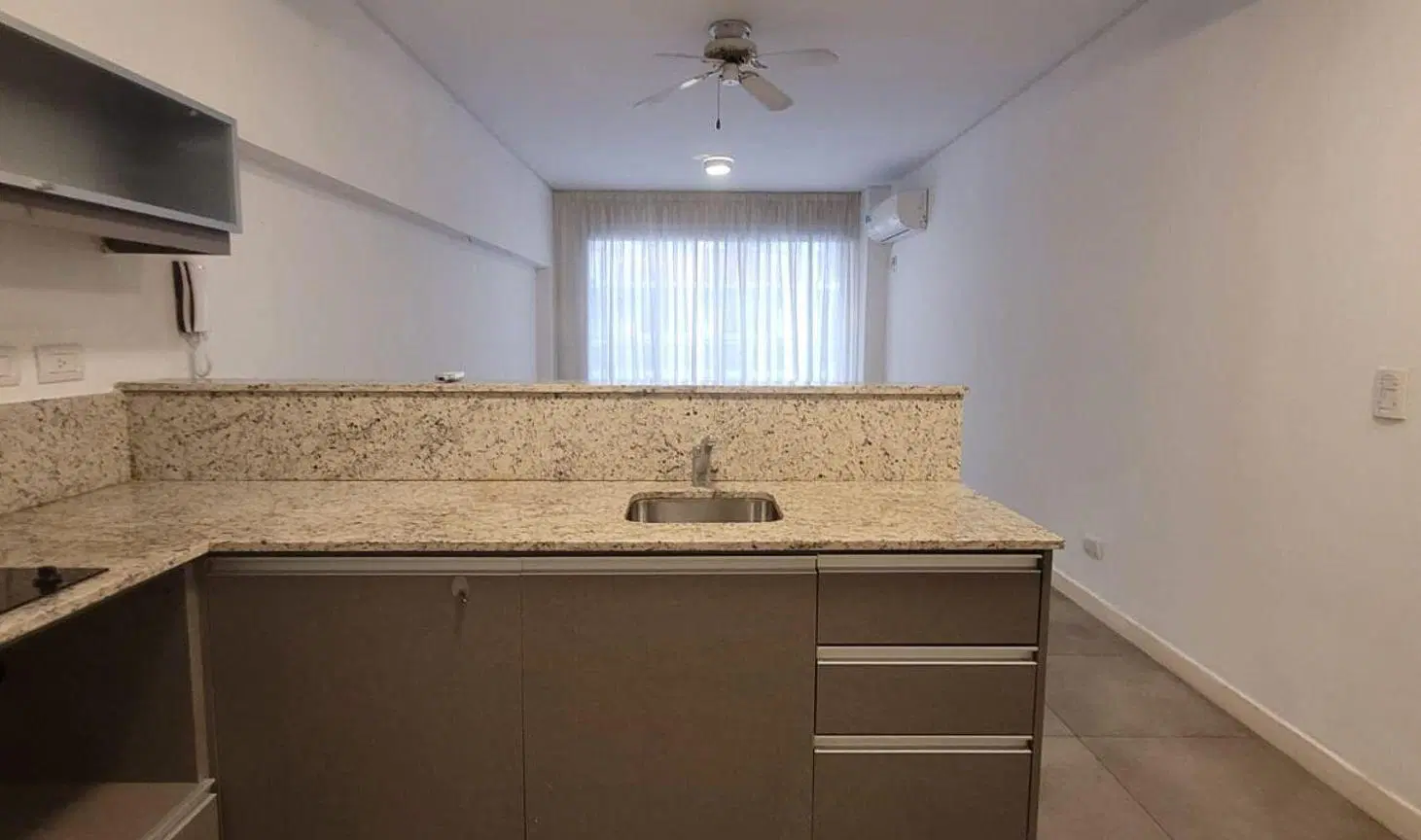 Monoambiente apto profesional alquiler Belgrano 4