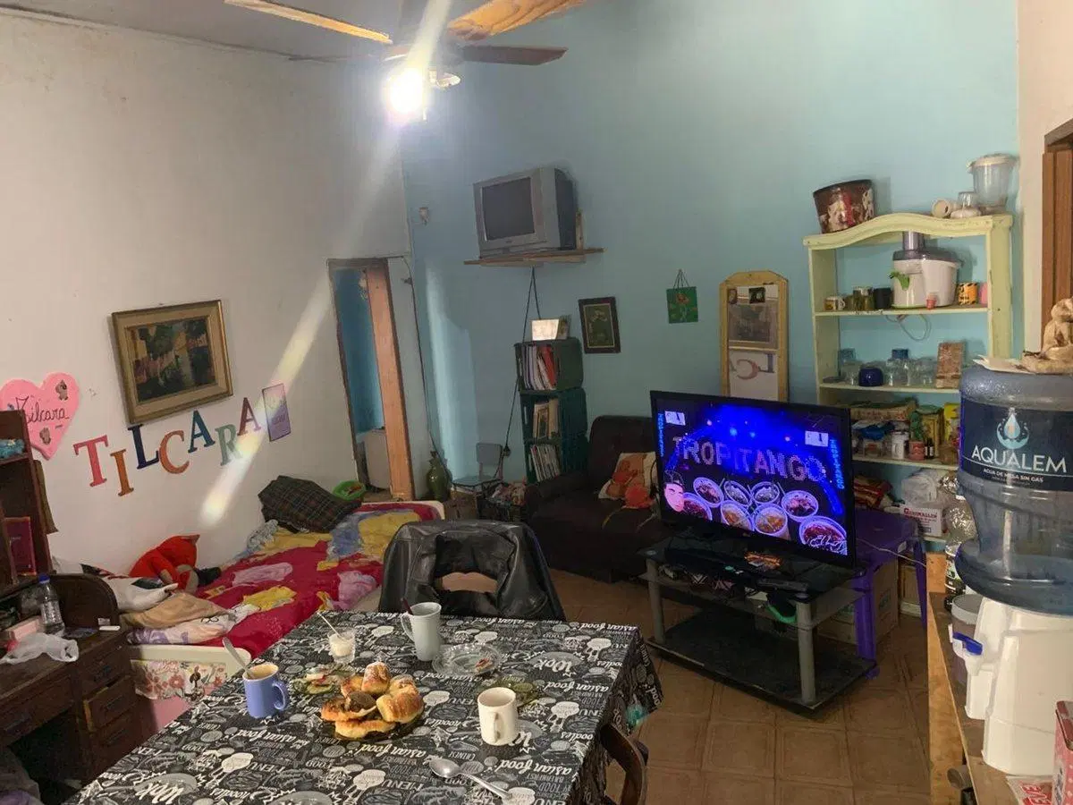 VENTA CASA EN MALVINASARGENTINAS 2