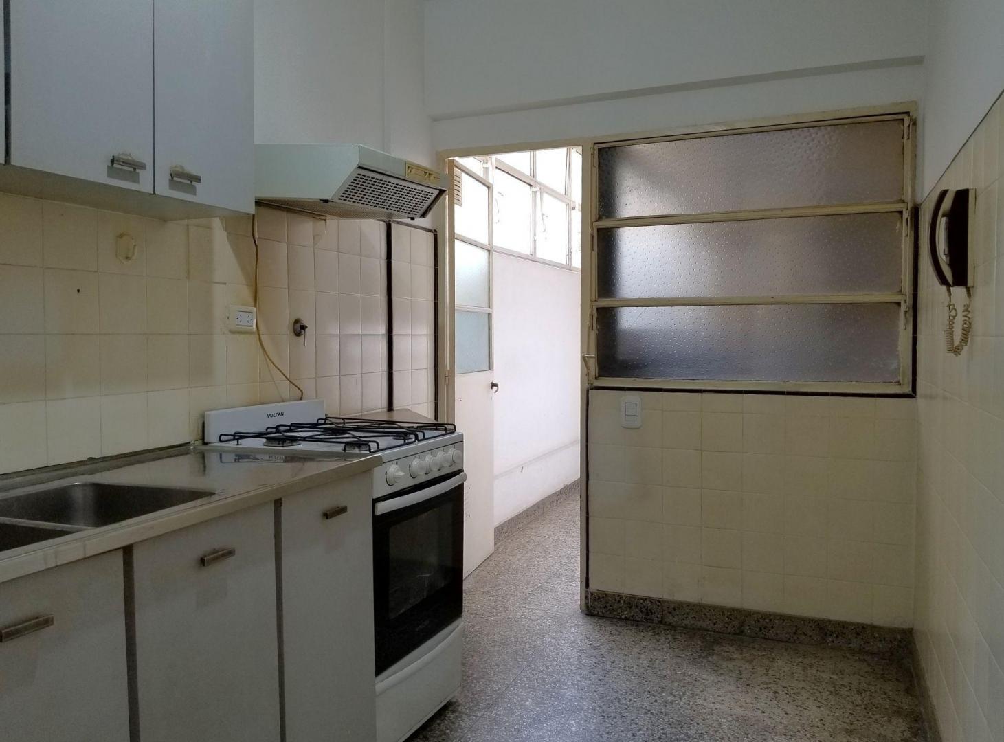 Foto de VENTA DEPARTAMENTO 4 AMBIENTES C/DEP BARRIO NORTE, imagen 3