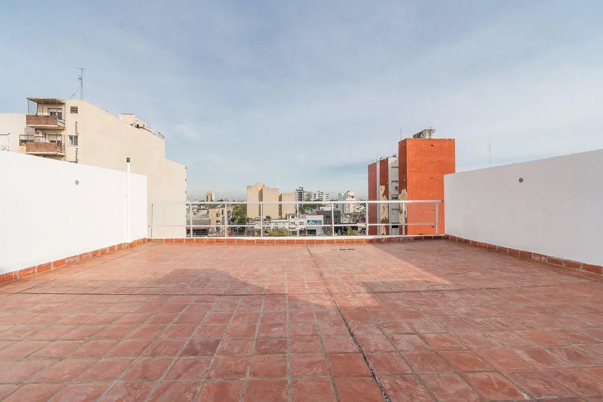 VENTA 3 AMB BALCON Y TERRAZA PROPIA CIUDADELA 2