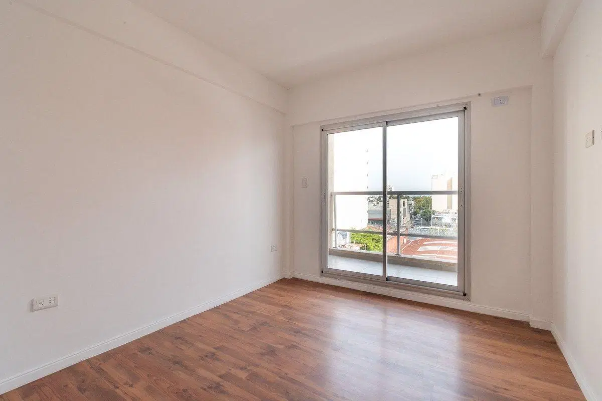 VENTA 3 AMB BALCON Y TERRAZA PROPIA CIUDADELA 3