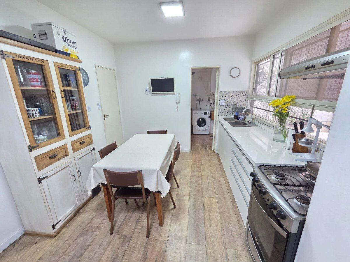 Foto de Venta 4 ambientes Recoleta Patio Cochera Balcón, imagen 4