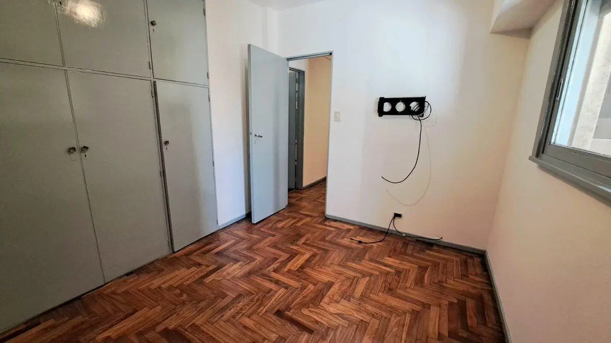 Venta Dos Ambientes Saavedra sobre Plaza 3900 2