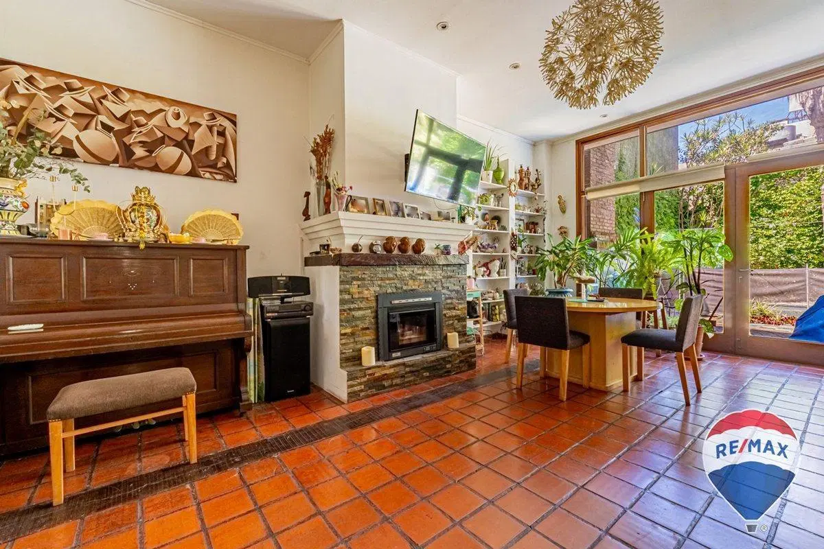 Venta casa 6 amb jardin pileta cochera 2