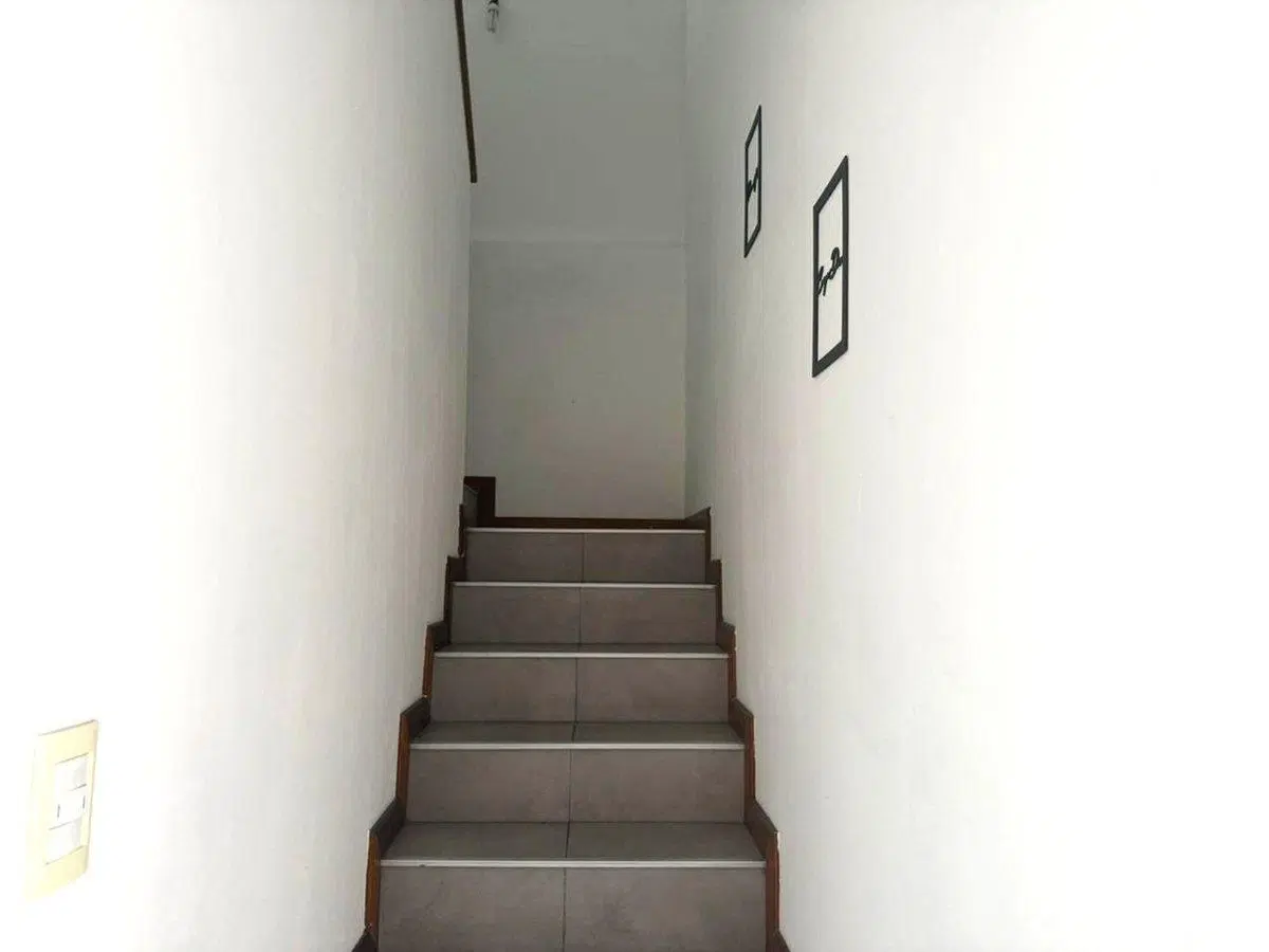 Venta departamento 2 ambientes con cochera Wilde 3