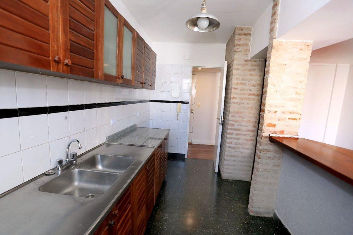 Foto de VENTA DPTO 3 AMB COCHERA ADICIONAL APTO CDTO BELG., imagen 2