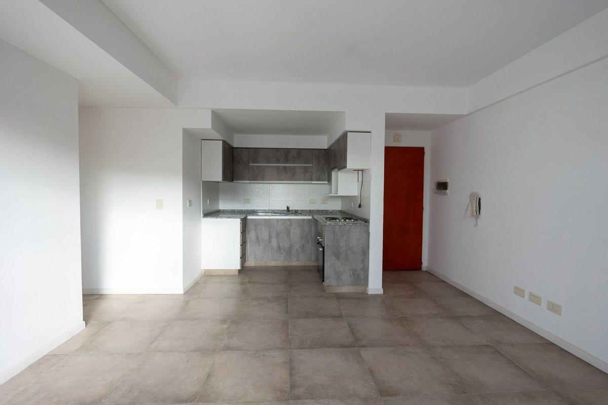 Foto de VENTA DEPTO 2 AMBIENTES C BALCON A ESTRENAR LANUS, imagen 1