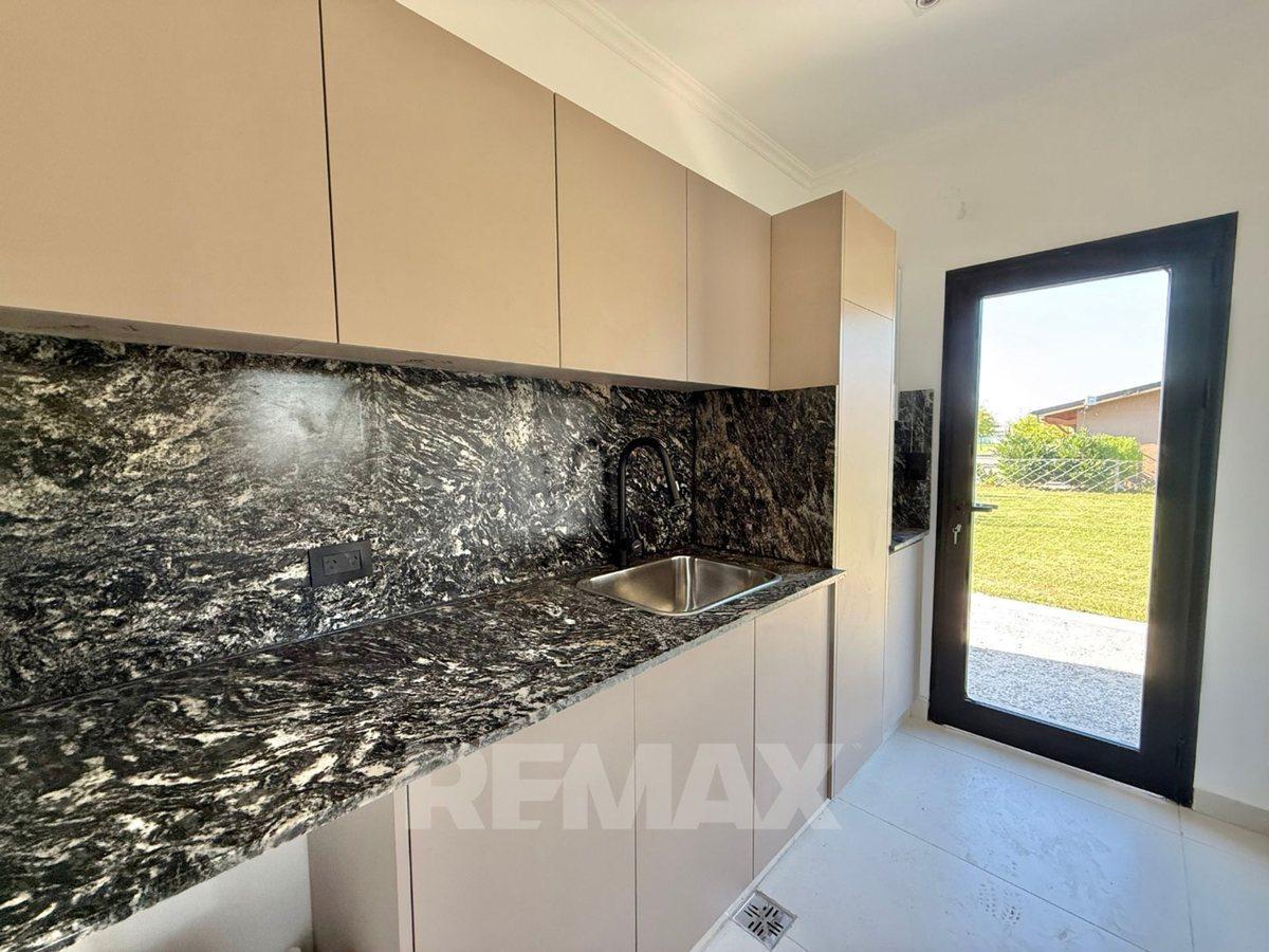 Foto de CASA 6AMB VENTA B° SAN PABLO MUDATE YA CON EL 30%, imagen 2