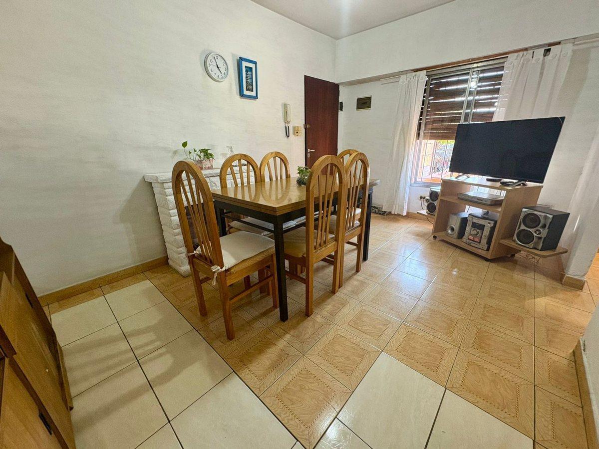 Foto de VENTA PH 3 AMB CON COCHERA Y LAVADERO V. LIBERTAD, imagen 1