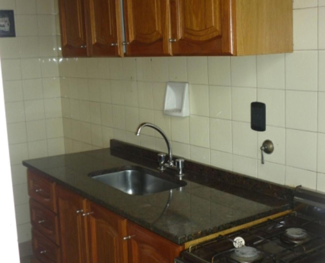 Foto de ALQUILER 3 AMBIENTES BALCON FLORESTA, imagen 4