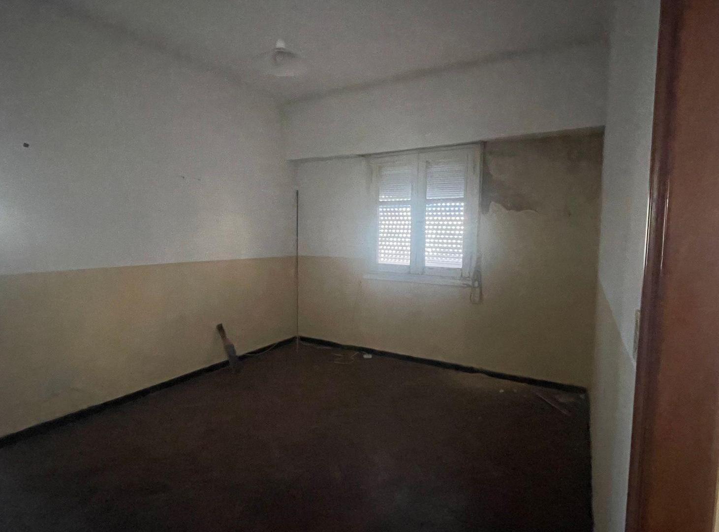Foto de DEPARTAMENTO EN VENTA 2 AMB EN CENTRO SAN ISIDRO, imagen 2