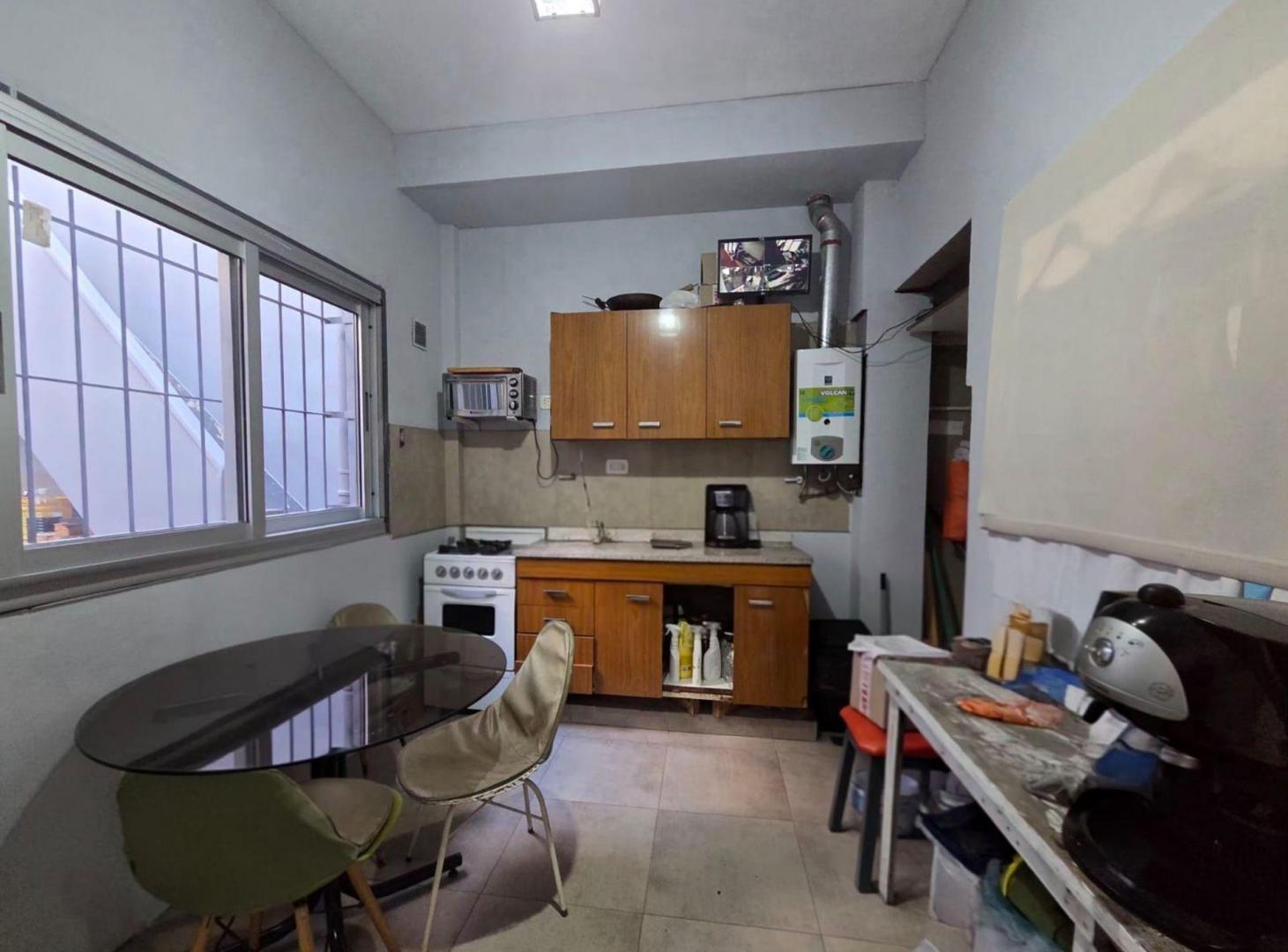 Foto de Casa con local en Av. Carrasco 400 CABA, imagen 4