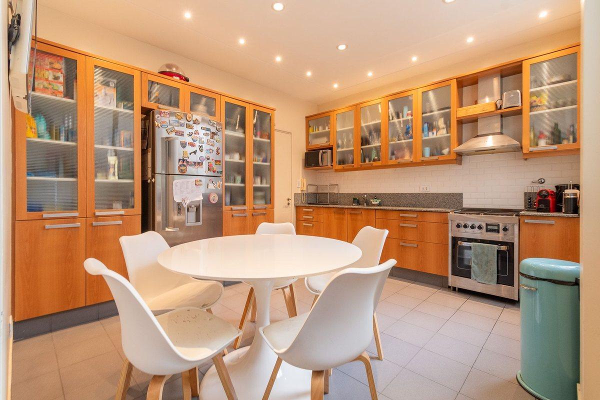 Foto de VENTA DEPARTAMENTO 4 AMBIENTES BALCÓN RECOLETA, imagen 4