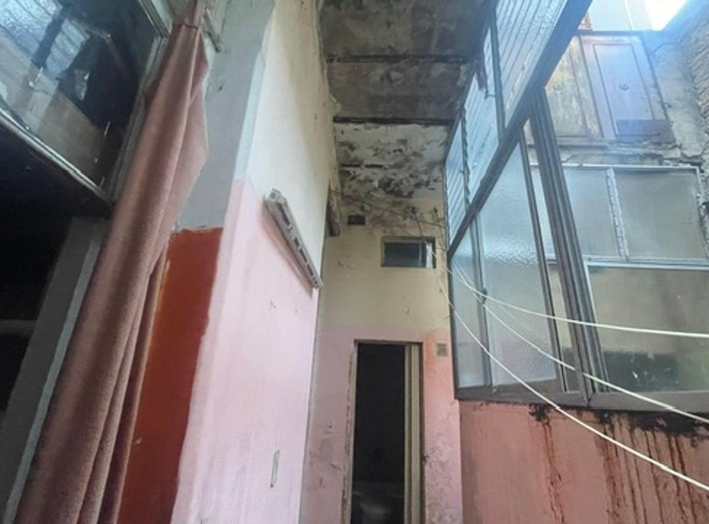 Foto de PH 2 AMB A REFACCIONAR EN SAN NICOLAS POR ESCALERA, imagen 1