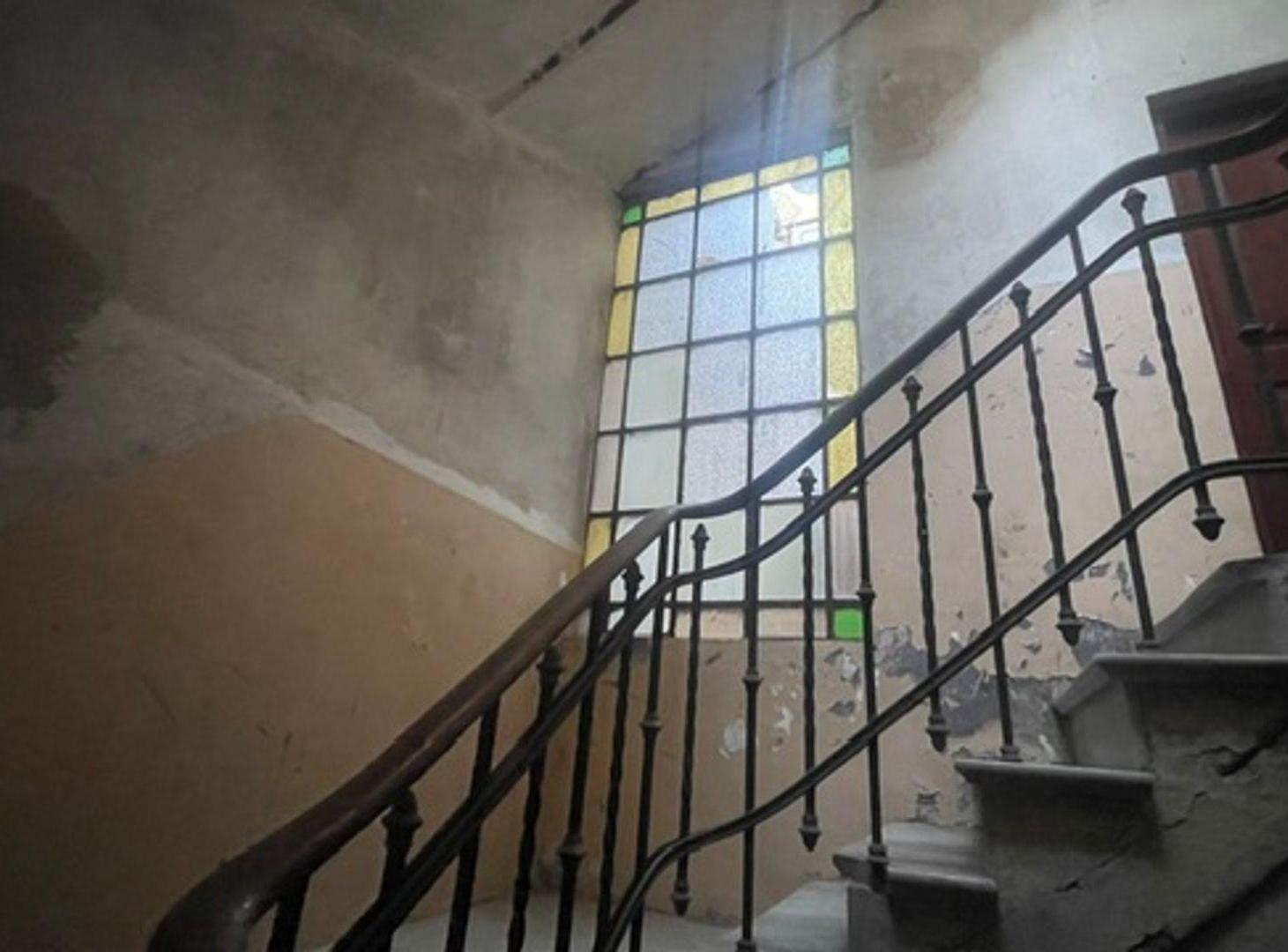 Foto de PH 2 AMB A REFACCIONAR EN SAN NICOLAS POR ESCALERA, imagen 3