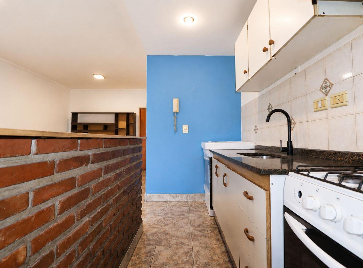 Foto de VENTA DEPARTAMENTO 2 AMB EN SAN MARTIN - BALCON, imagen 2