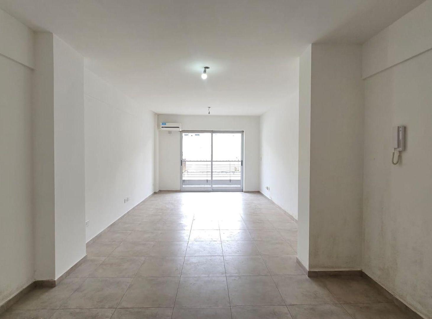 Foto de ALQUILER MONOAMBIENTE AMPLIO BALCON EXCELENTE UBIC, imagen 4