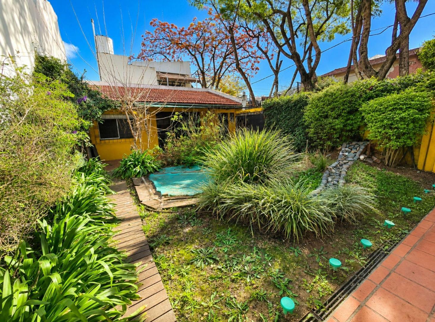 Foto de Casa 6 ambientes Venta Villa Martelli con Parque, imagen 2