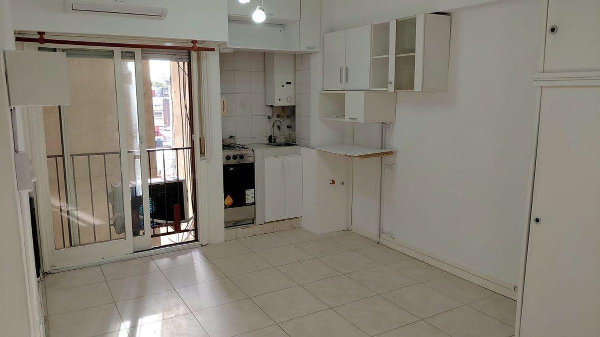 Foto de VENTA MONO AMBIENTE MUY BIEN UBICADO PATERNAL, imagen 3
