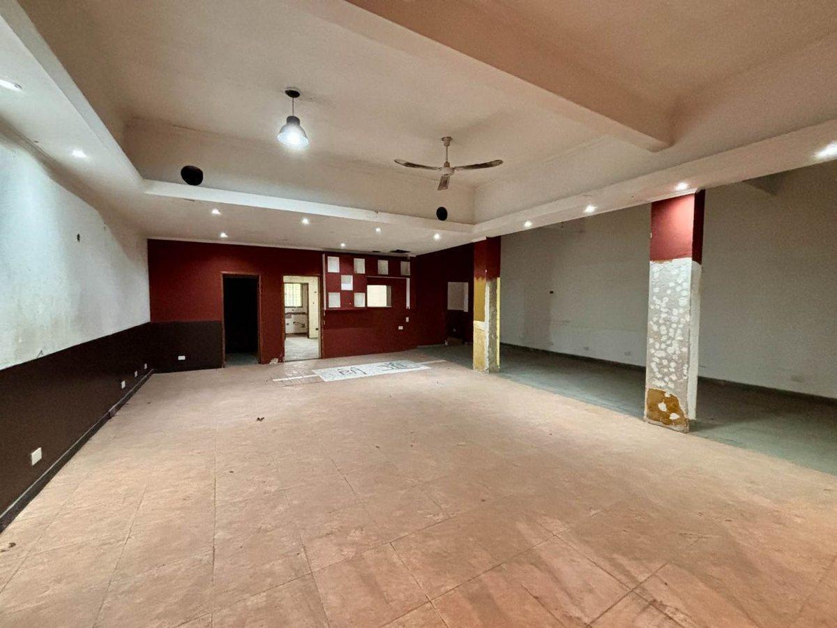 Foto de VENTA 2 LOCALES COMERCIALES FRENTE HOSP S. MIGUEL, imagen 5