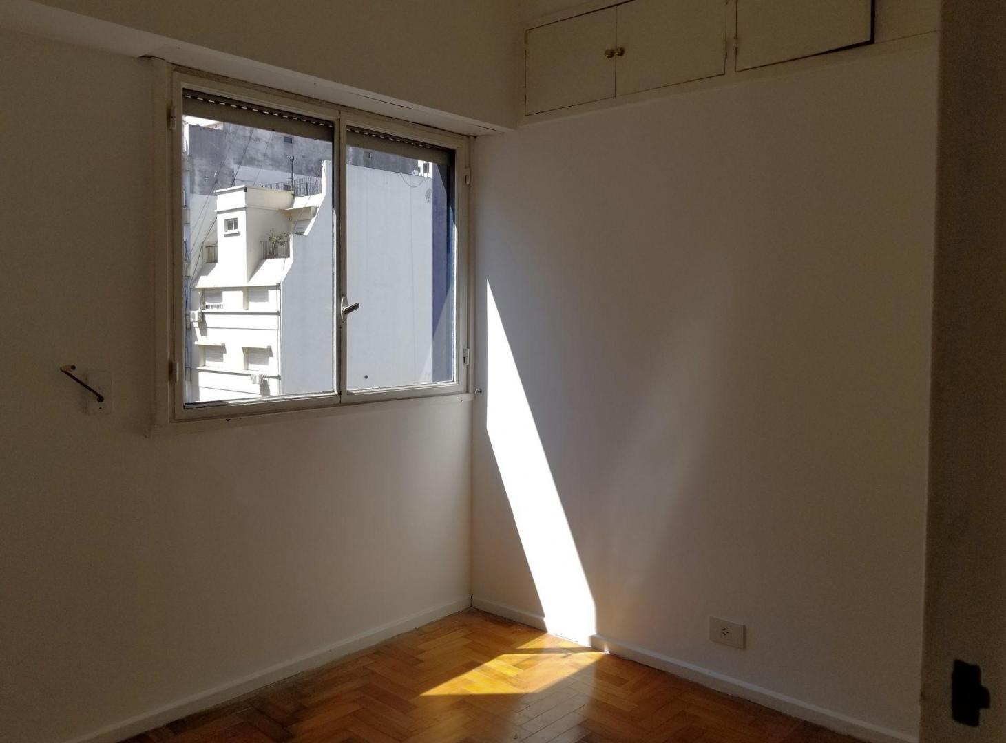 Foto de VENTA DEPARTAMENTO 4 AMBIENTES C/DEP BARRIO NORTE, imagen 2