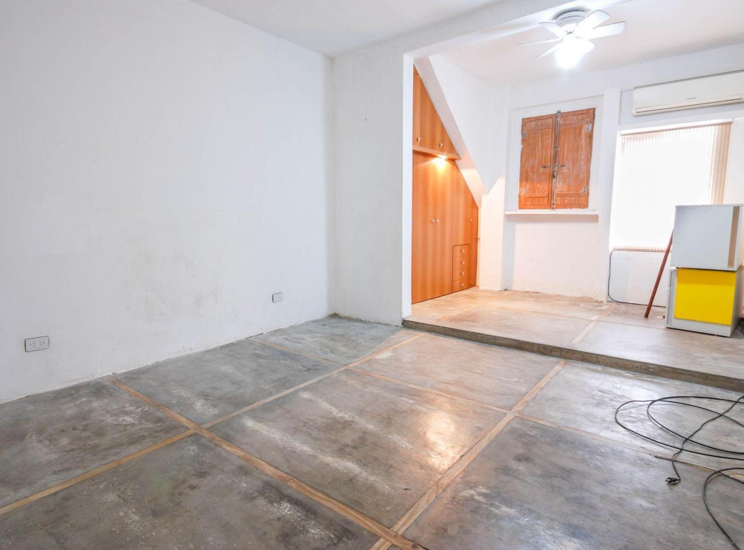 Foto de PH Tipo Casa 3 Amb VENTA Pta Baja Parque Pileta, imagen 3