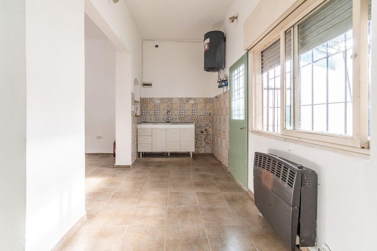 Foto de VENTA PH 3 AMB PB CON PATIO Y TERRAZA CIUDADELA, imagen 3
