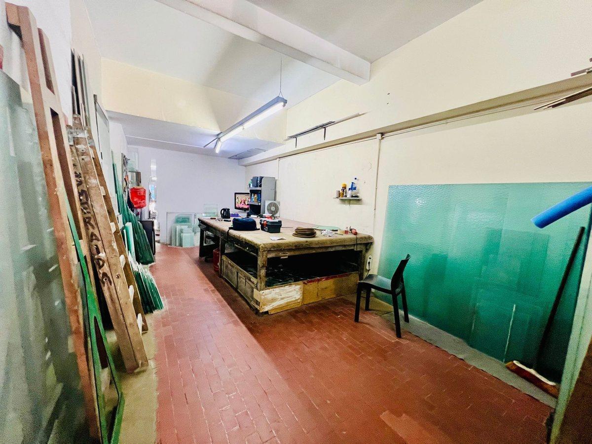 Foto de Venta Local Comercial Caballito 2 Plantas, imagen 2