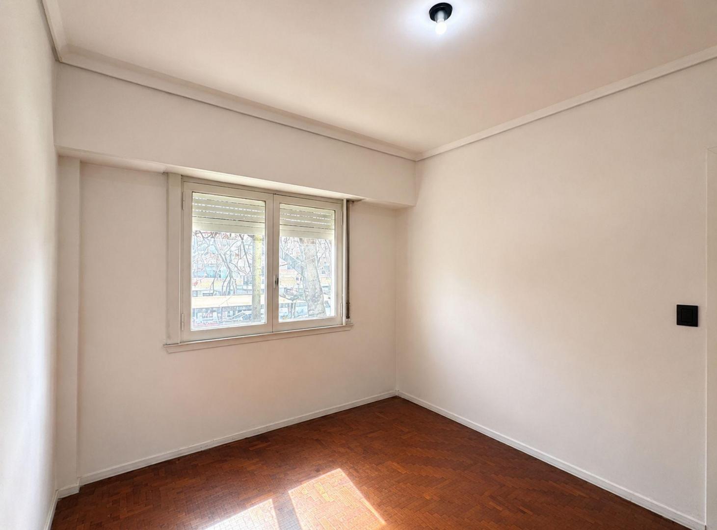Foto de VENTA DEPTO 3 AMB FLORESTA APTO CREDITO ASCENSOR, imagen 4