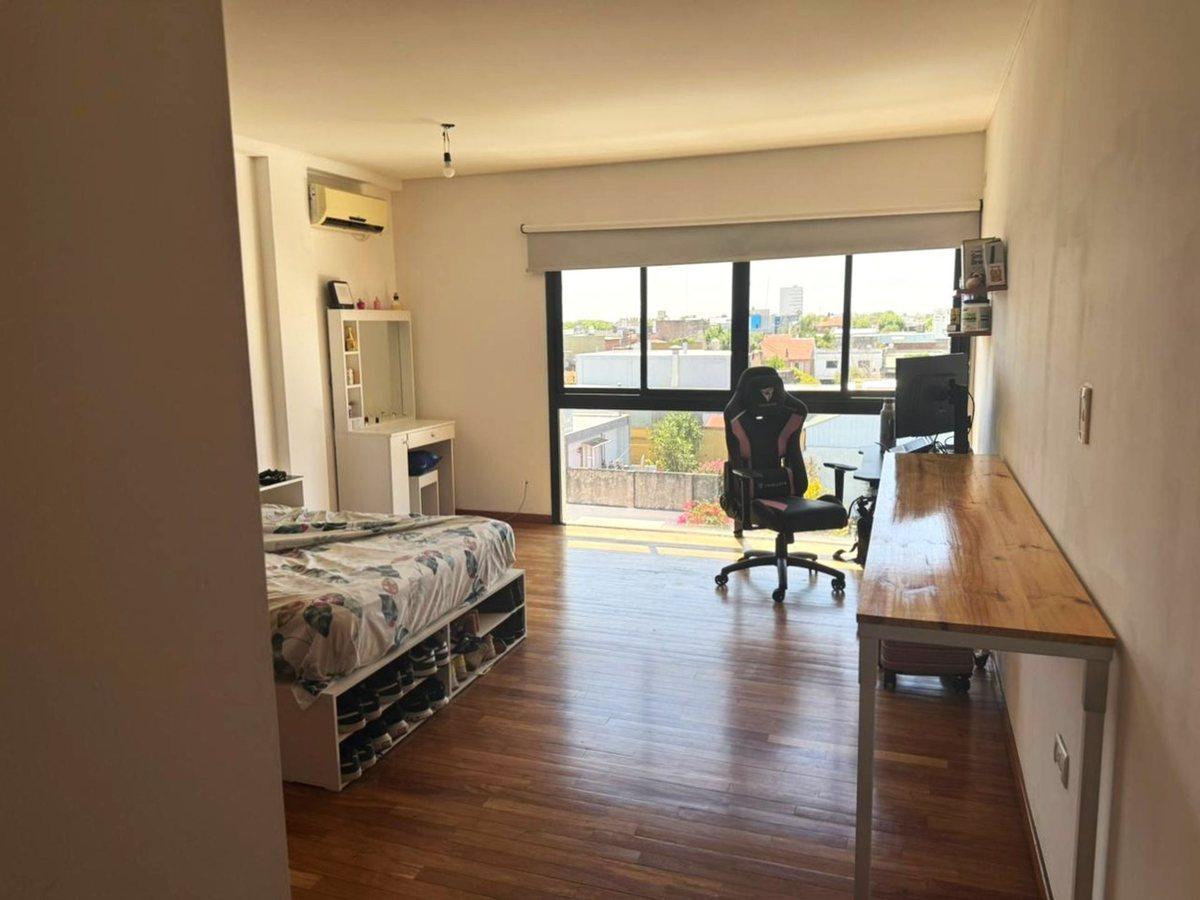 Foto de Venta departamento 2 ambientes con cochera Wilde, imagen 3
