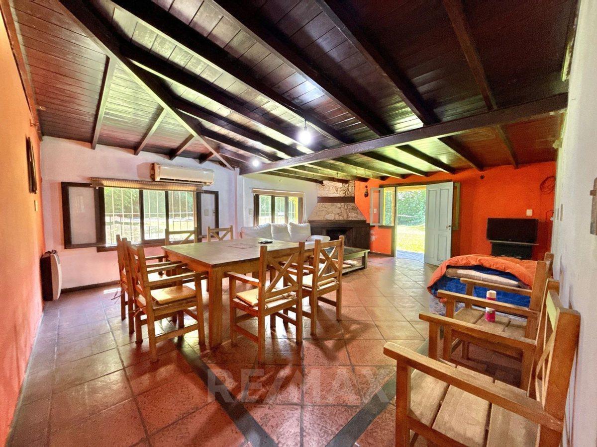 Foto de CASA 4 AMB VENTA DEL VISO PILAR 1890m2 LOTE PILETA, imagen 2