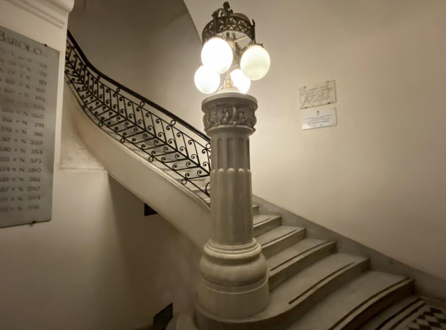 Foto de VENTA OFICINA COMERCIAL -PALACIO BAROLO, imagen 1
