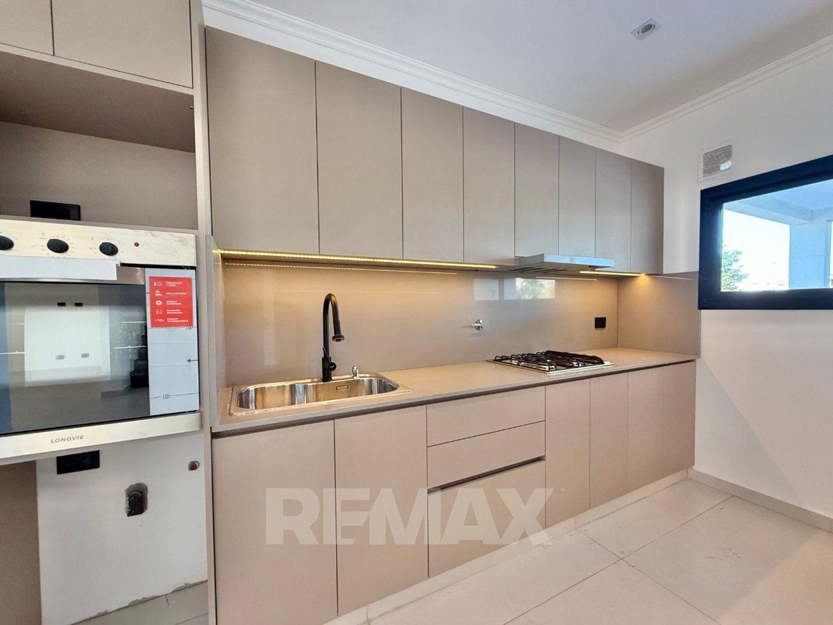 Foto de CASA 6AMB VENTA B° SAN PABLO MUDATE YA CON EL 30%, imagen 3