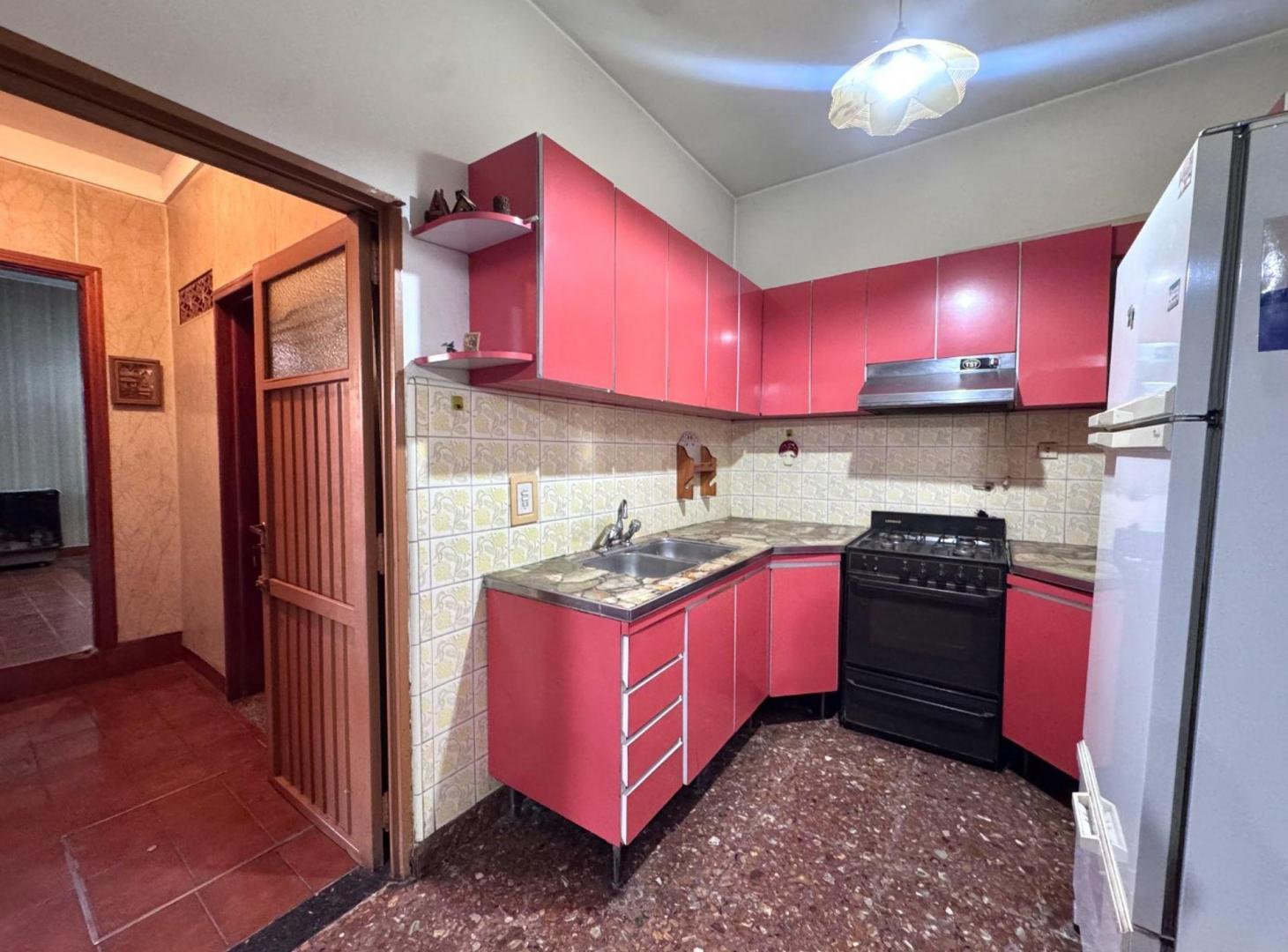 Foto de VENTA CASA 5 AMB COCHERA JARDIN VILLA TESEI, imagen 4