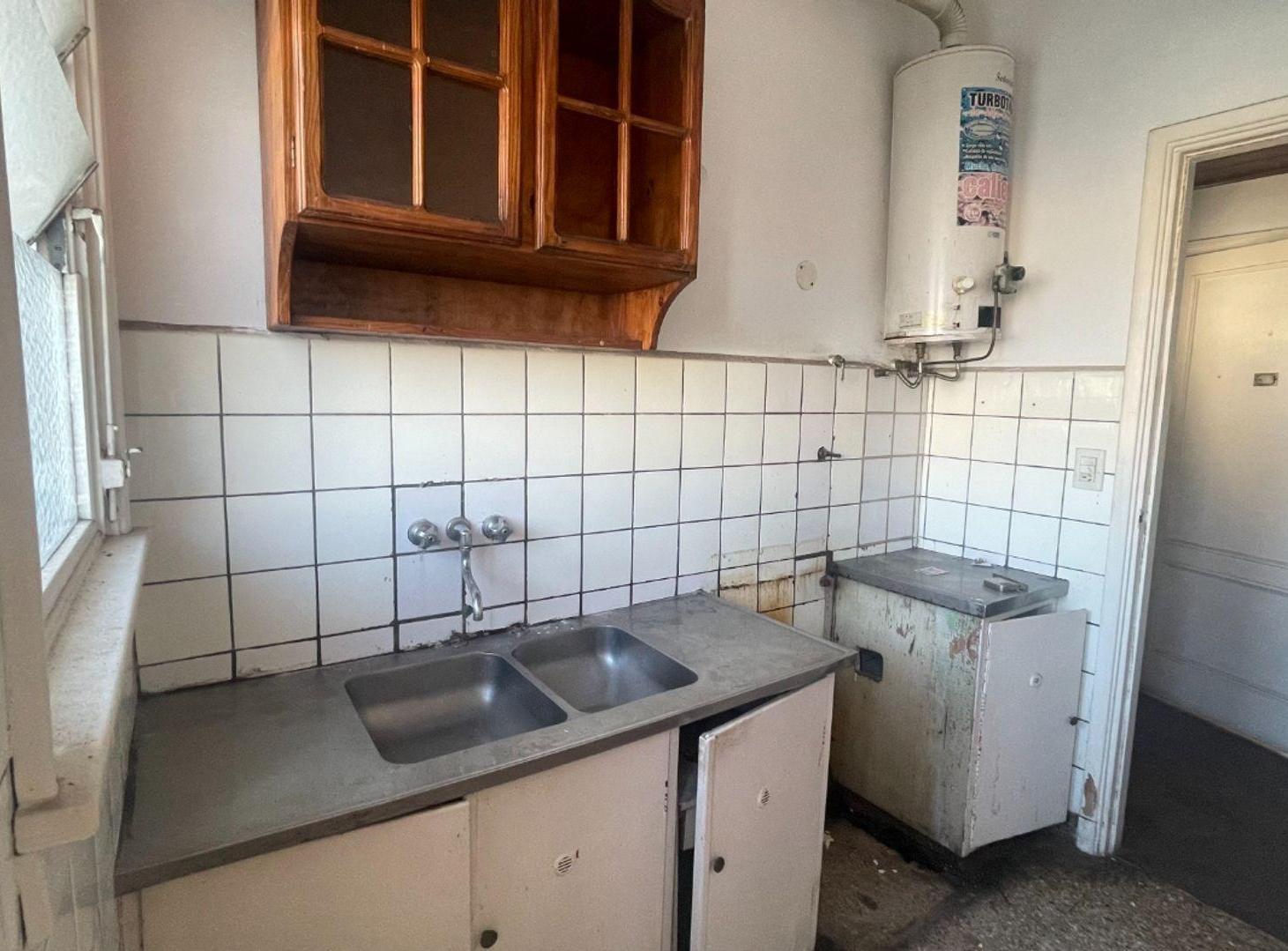 Foto de DEPARTAMENTO EN VENTA 2 AMB EN CENTRO SAN ISIDRO, imagen 4