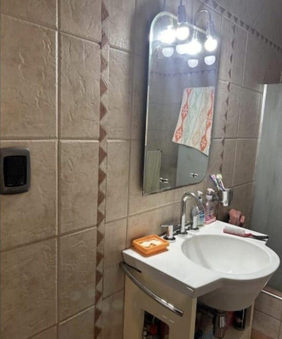 Foto de PH 3 AMB VENTA VILLA BALLESTER SIN EXPENSAS, imagen 4