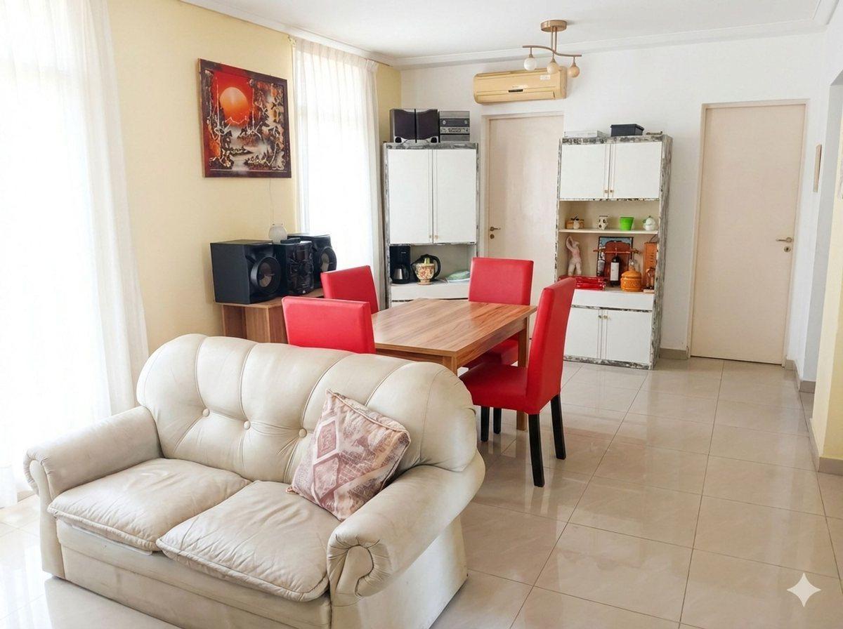 Foto de PH 3 AMB VENTA VILLA BALLESTER SIN EXPENSAS, imagen 2