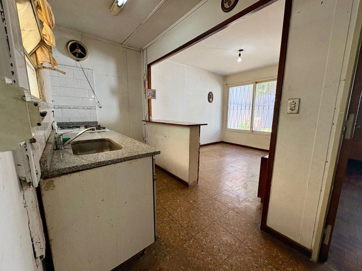 Foto de VENTA PH 2 AMB CON JARDIN MÁS 2 AMB ADIC. EXTERNOS, imagen 4