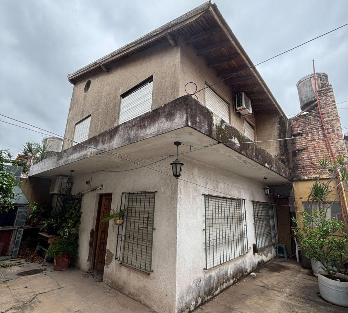 Foto de VENTA PH 4 AMBIENTES CON COCHERA QUILMES, imagen 4