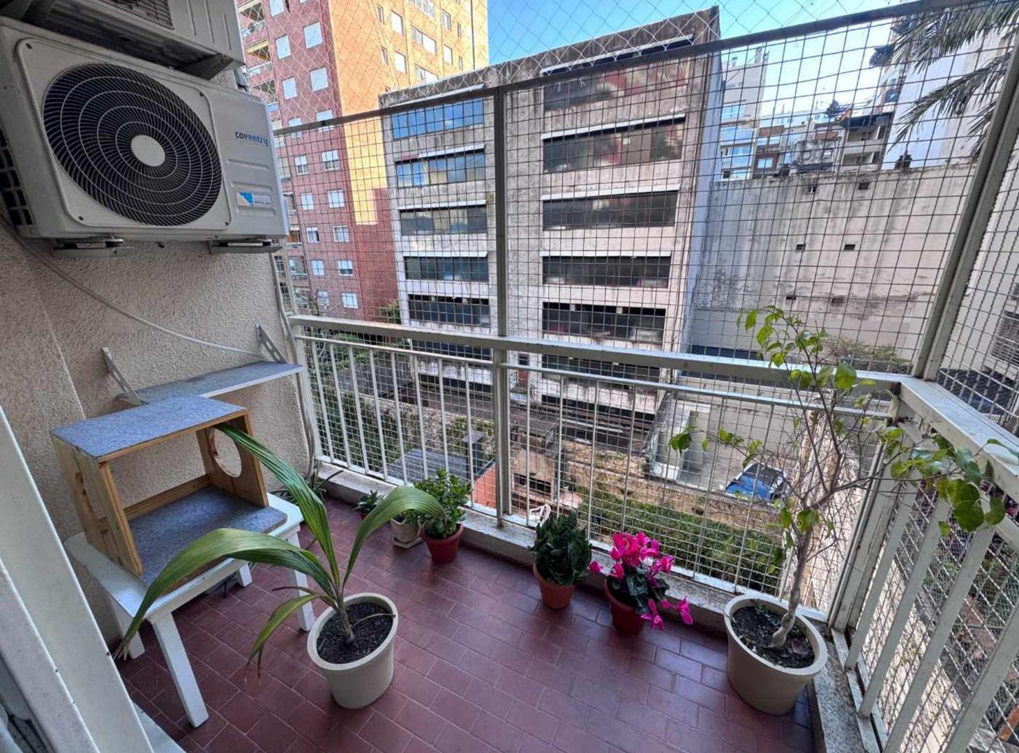 Foto de Venta Colegiales 4 ambientes Cochera Balcón, imagen 1